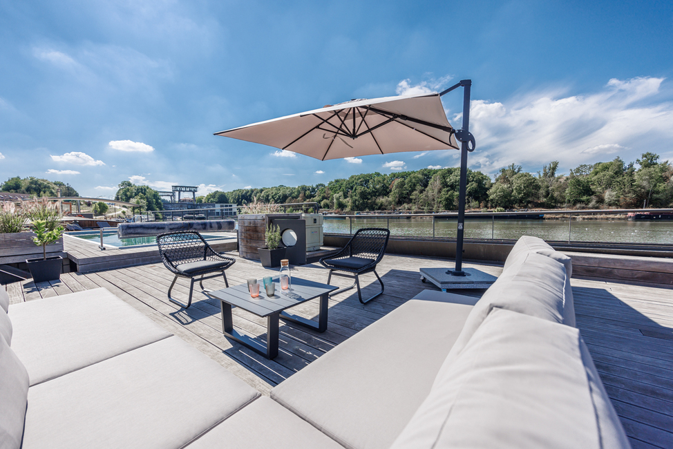 Tabor 67 - The deck